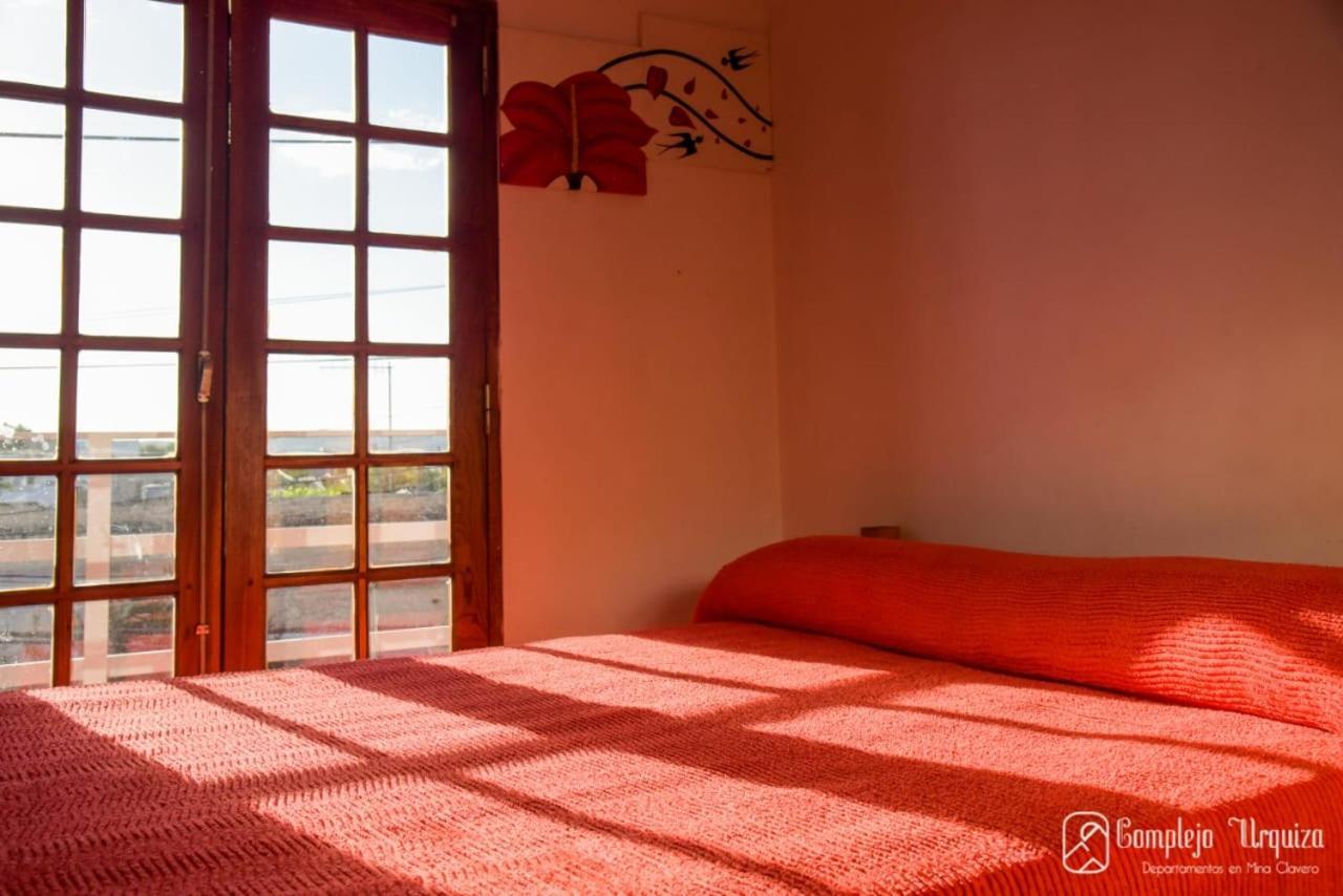 Complejo Urquiza Departamentos Appartement Mina Clavero Buitenkant foto