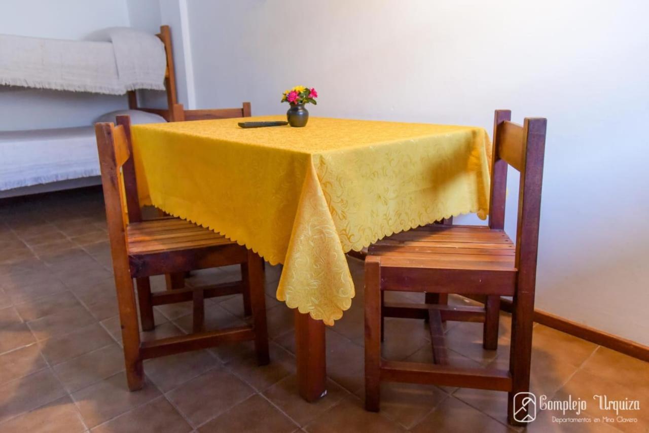 Complejo Urquiza Departamentos Appartement Mina Clavero Buitenkant foto