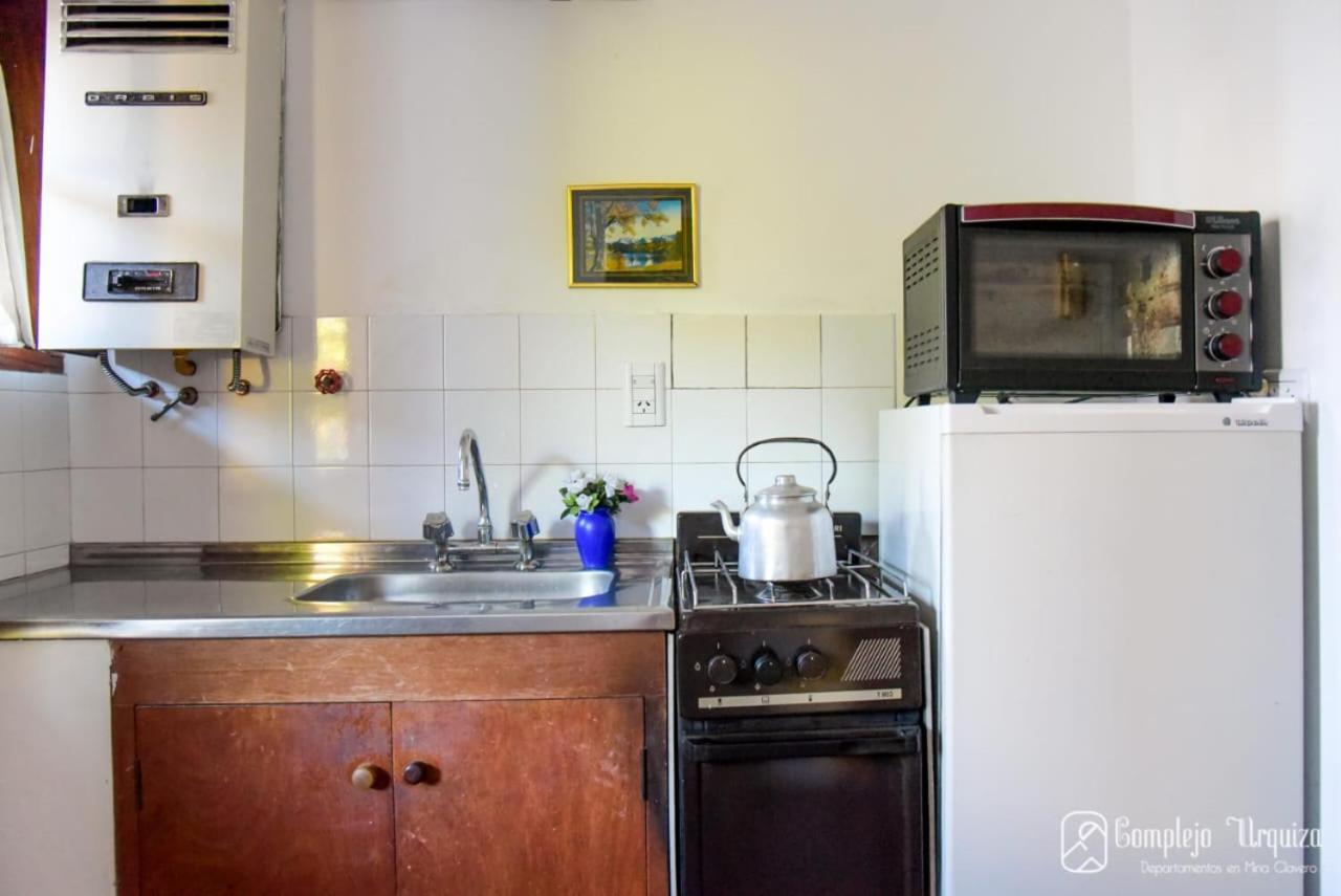 Complejo Urquiza Departamentos Appartement Mina Clavero Buitenkant foto