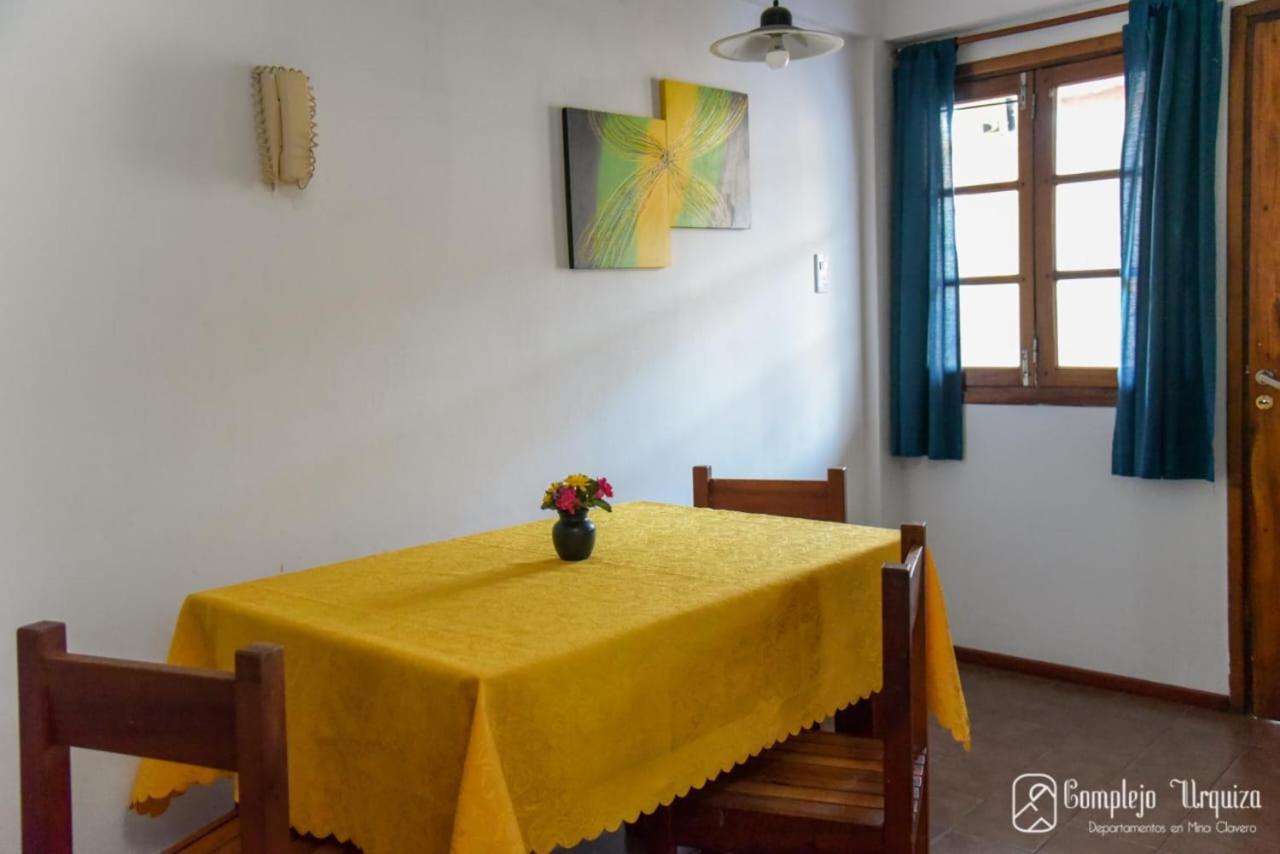 Complejo Urquiza Departamentos Appartement Mina Clavero Buitenkant foto