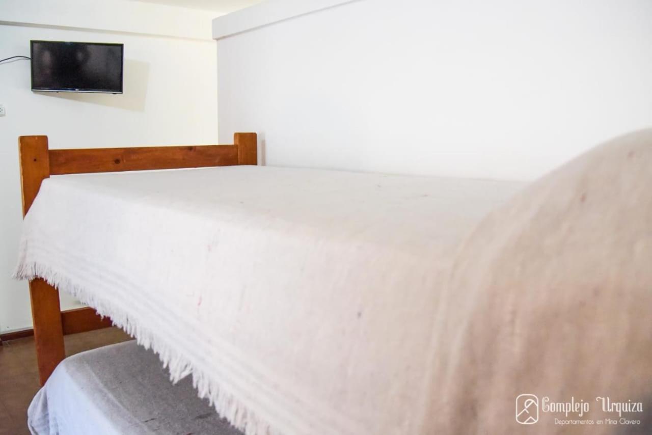 Complejo Urquiza Departamentos Appartement Mina Clavero Buitenkant foto